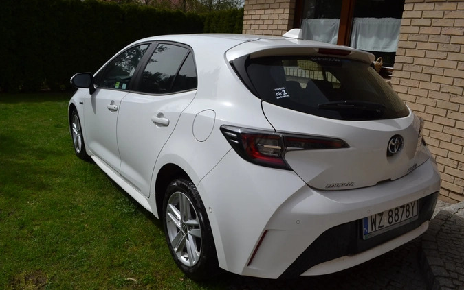 Toyota Corolla cena 74899 przebieg: 128400, rok produkcji 2020 z Strzelno małe 106